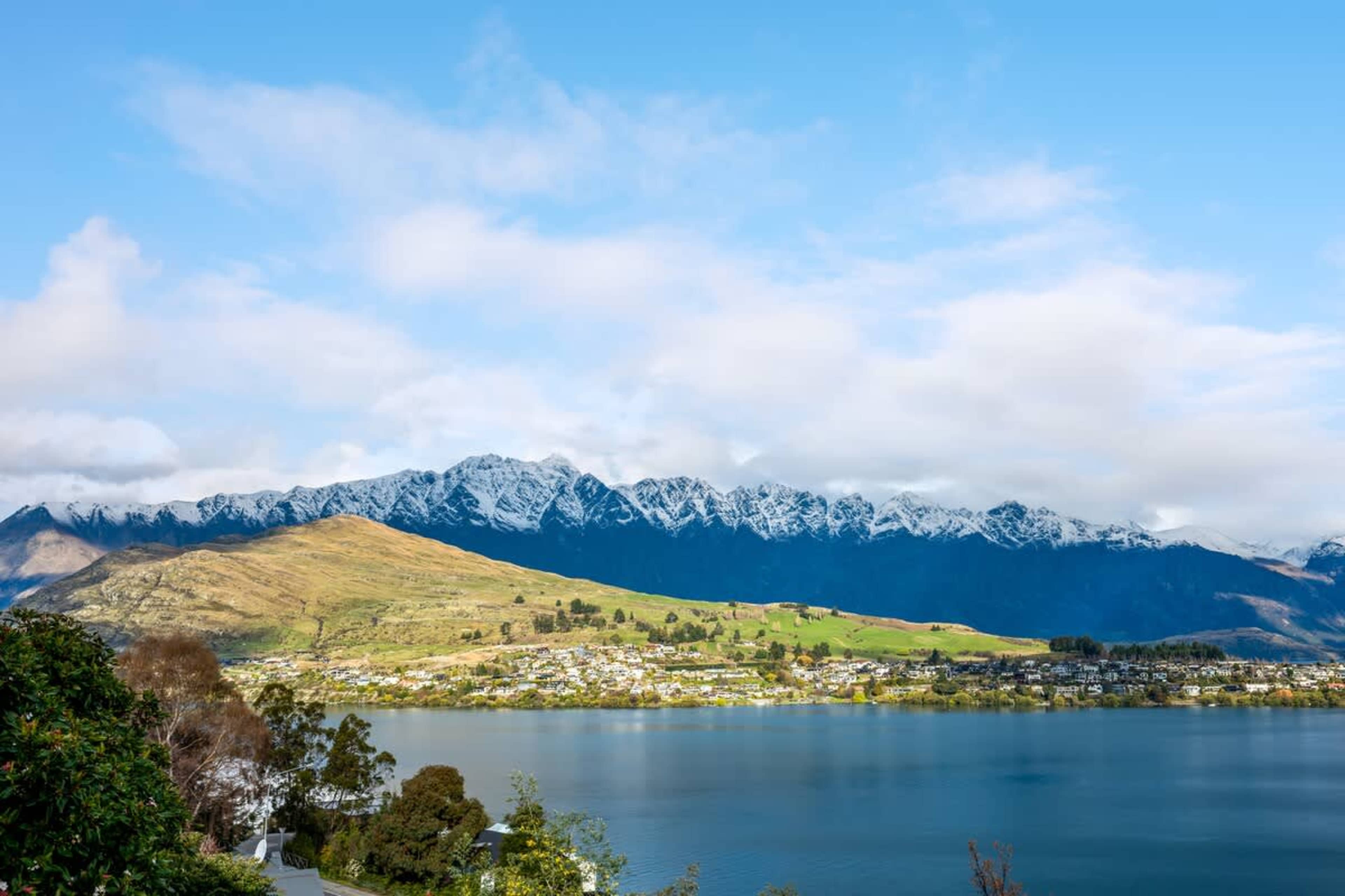 Earnslaw Terrace Luxury Villa