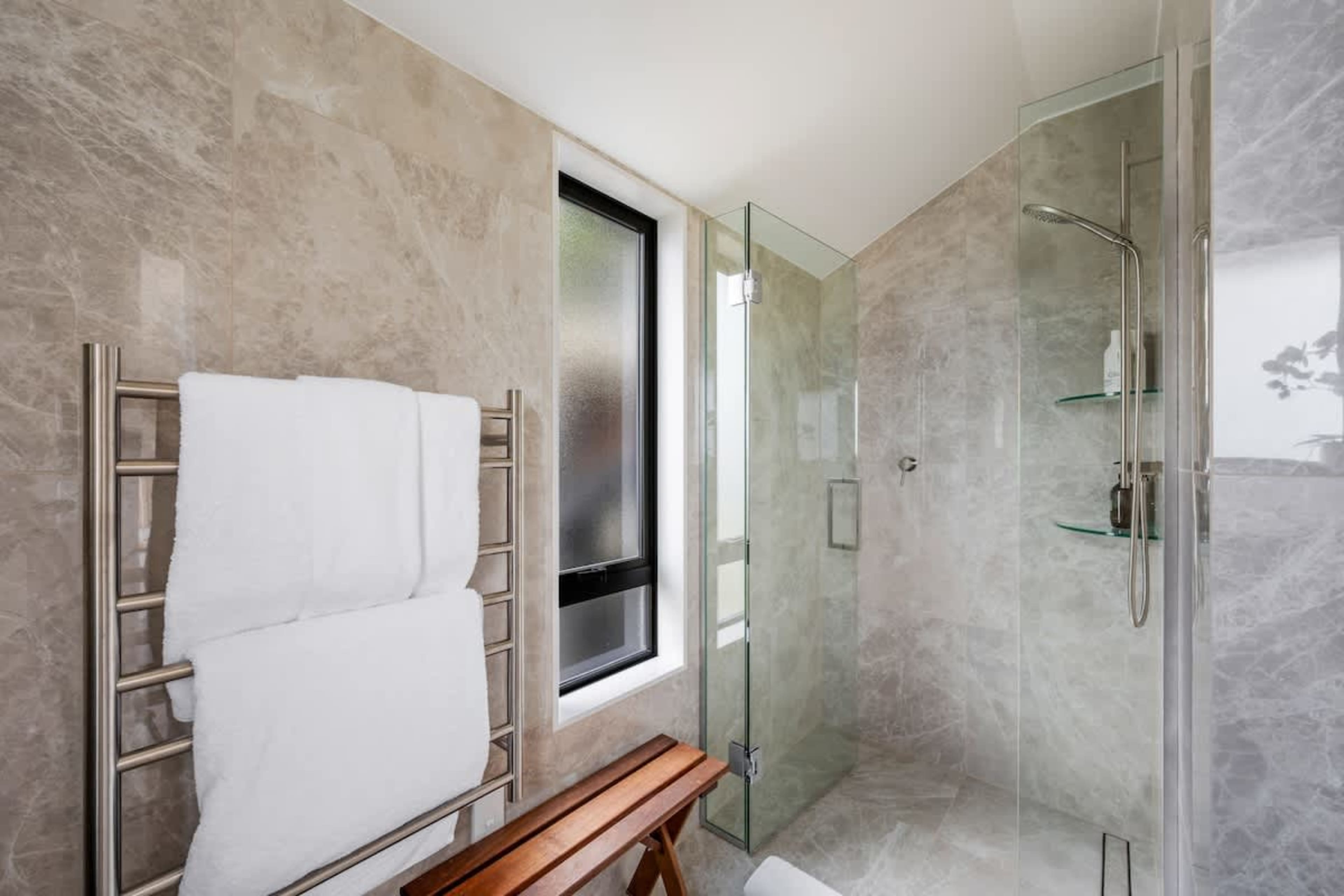 Earnslaw Terrace Luxury Villa