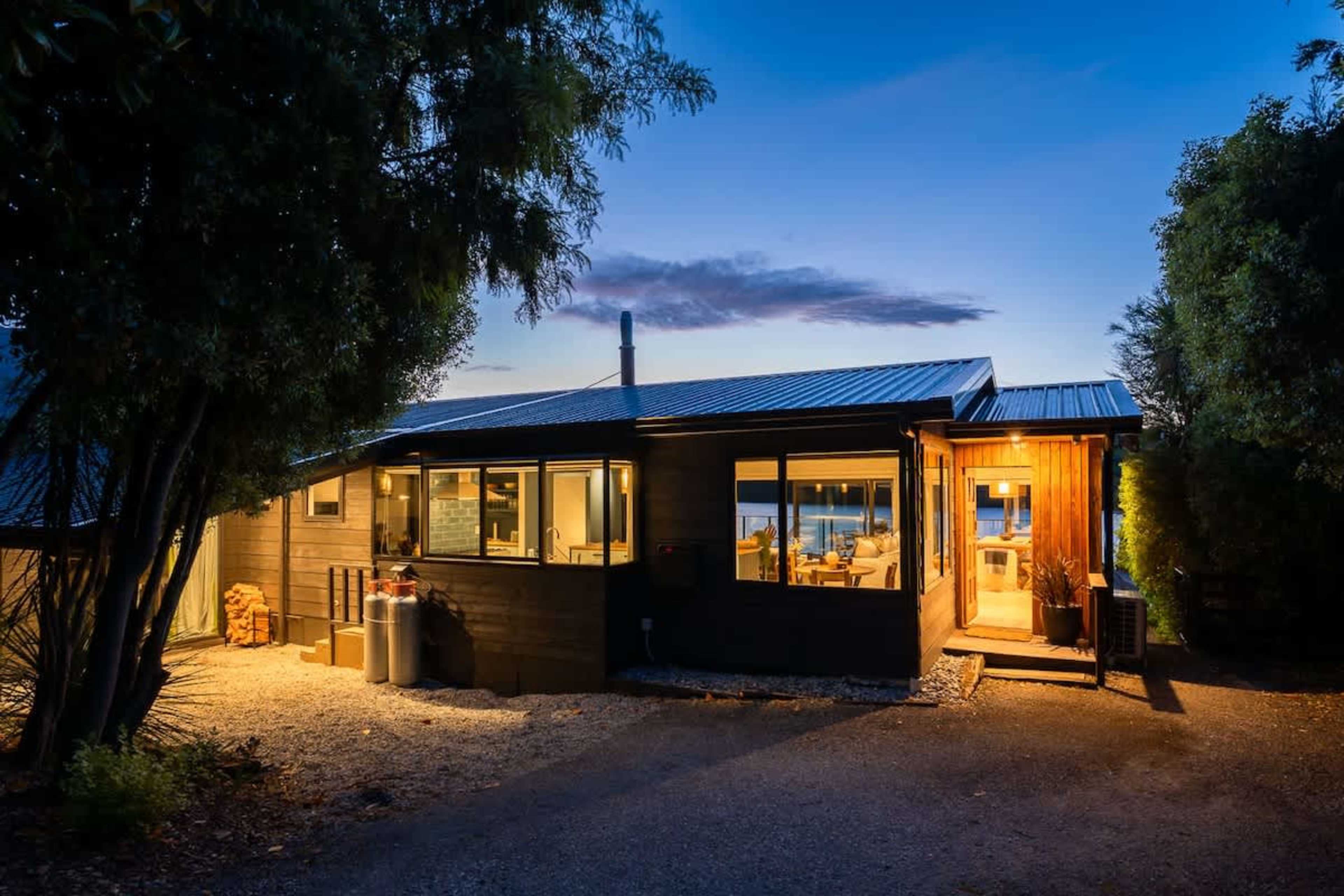 Lake Hayes Luxury Villa