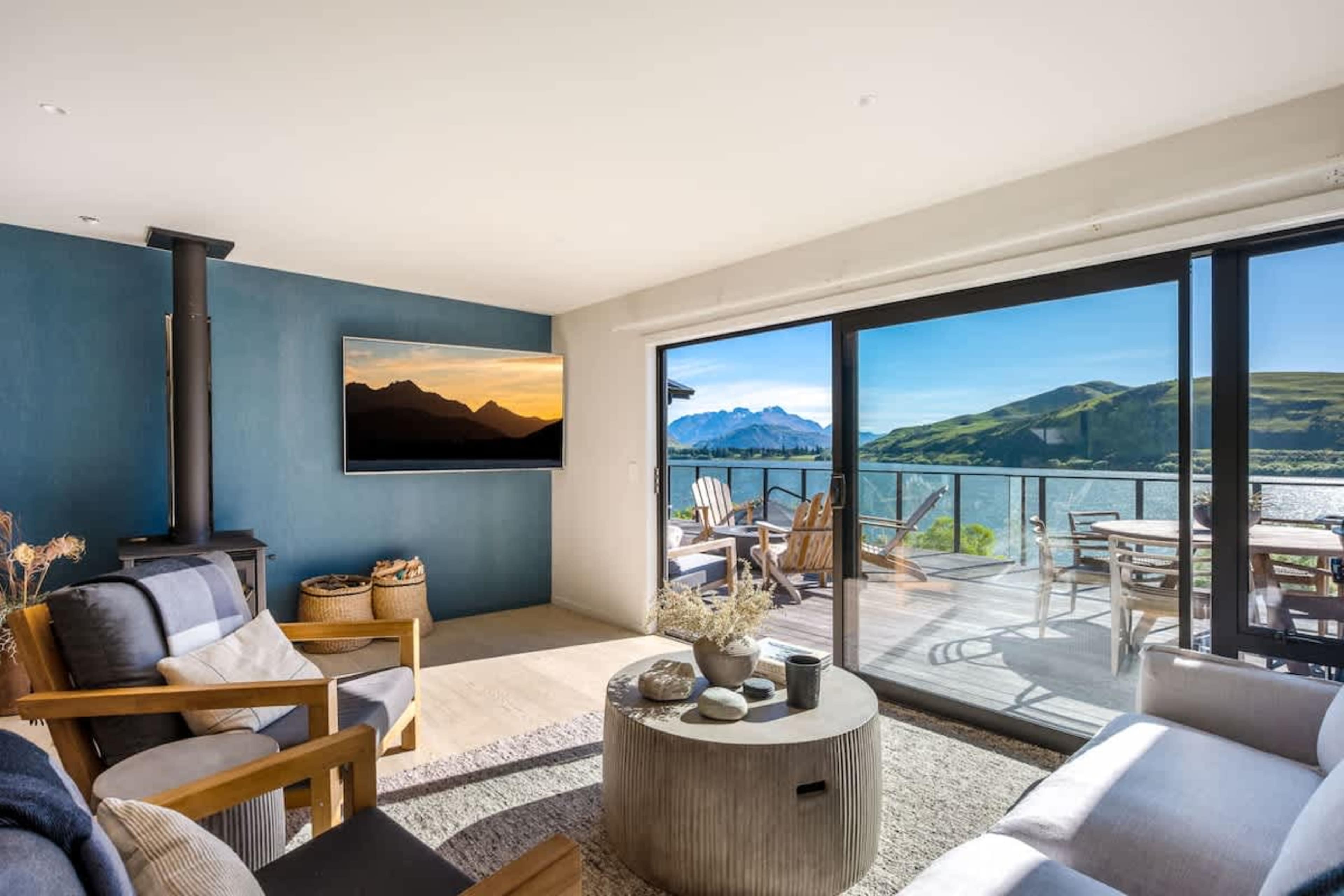 Lake Hayes Luxury Villa