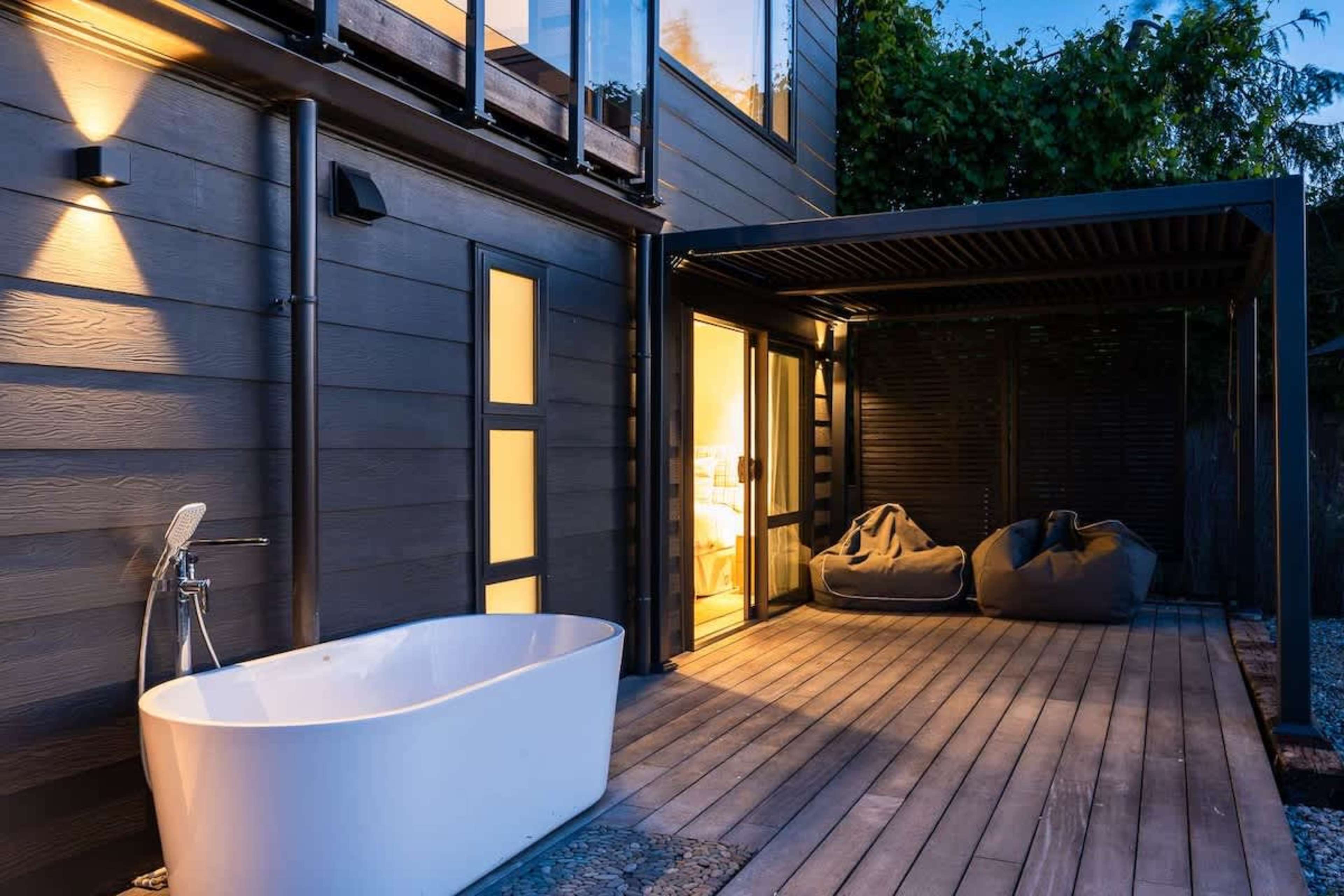 Lake Hayes Luxury Villa