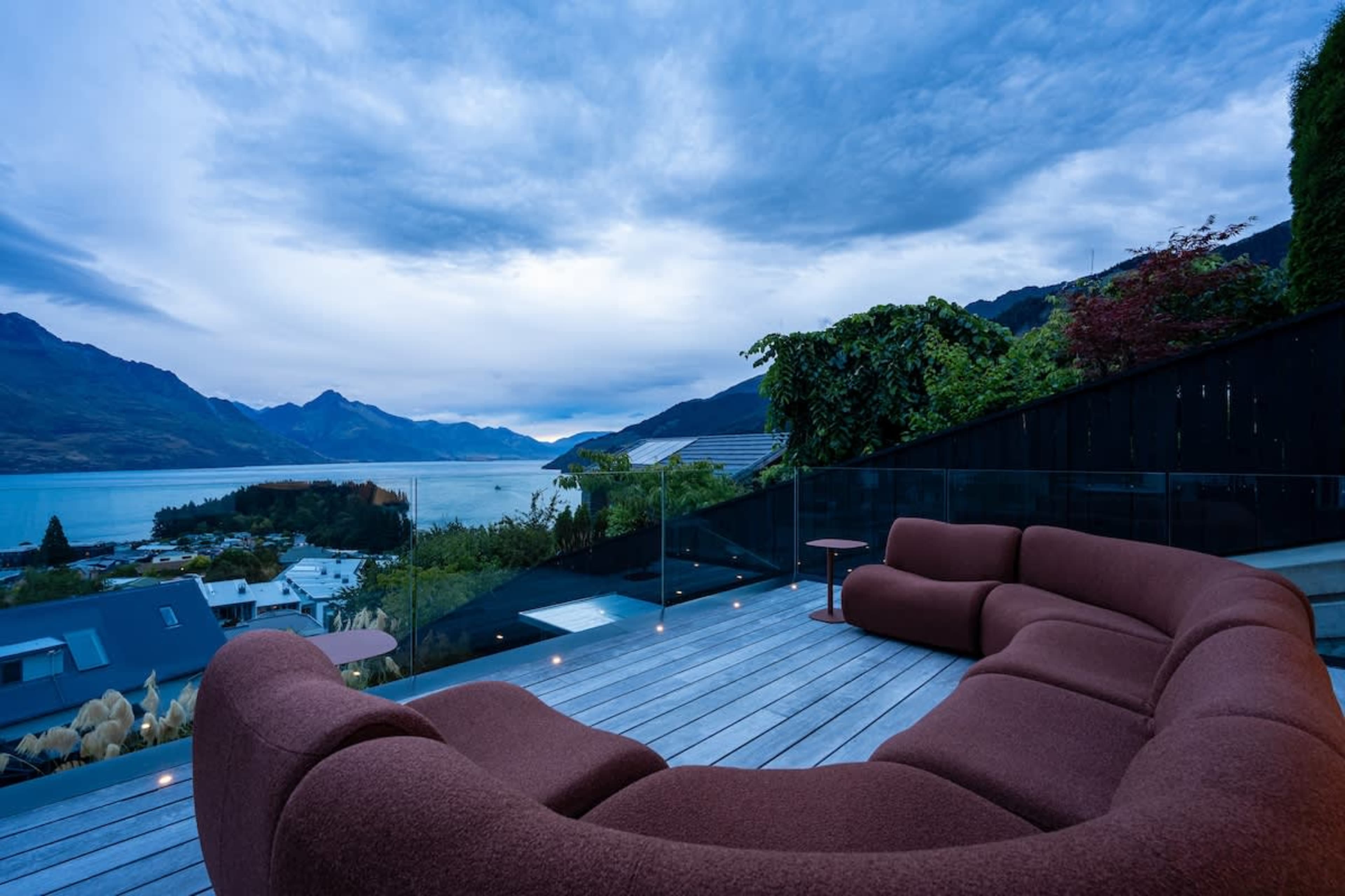 Solara Lodge