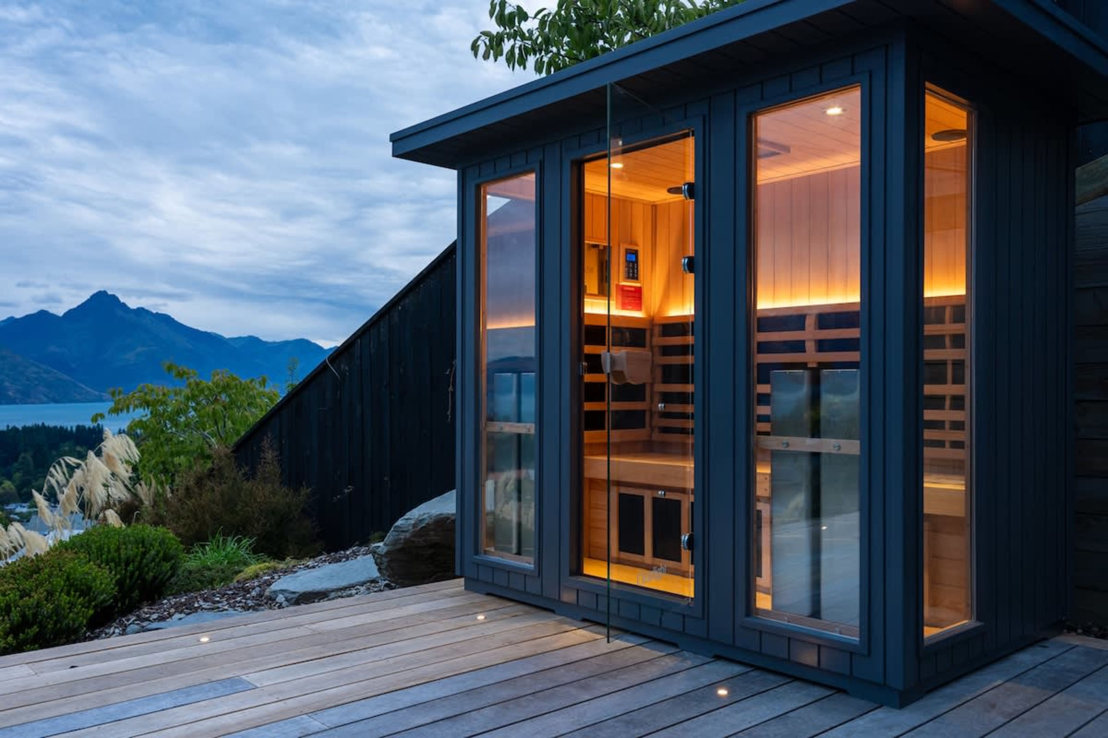 Solara Lodge