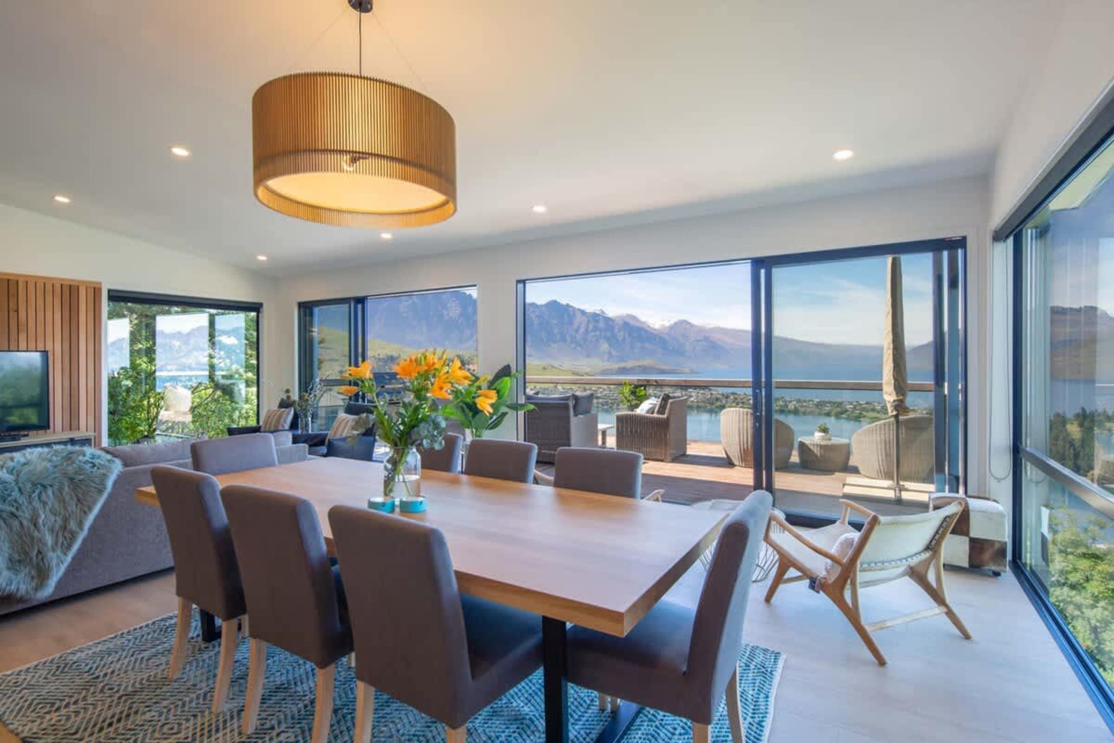 Elegant dining for eight in the comfort of home