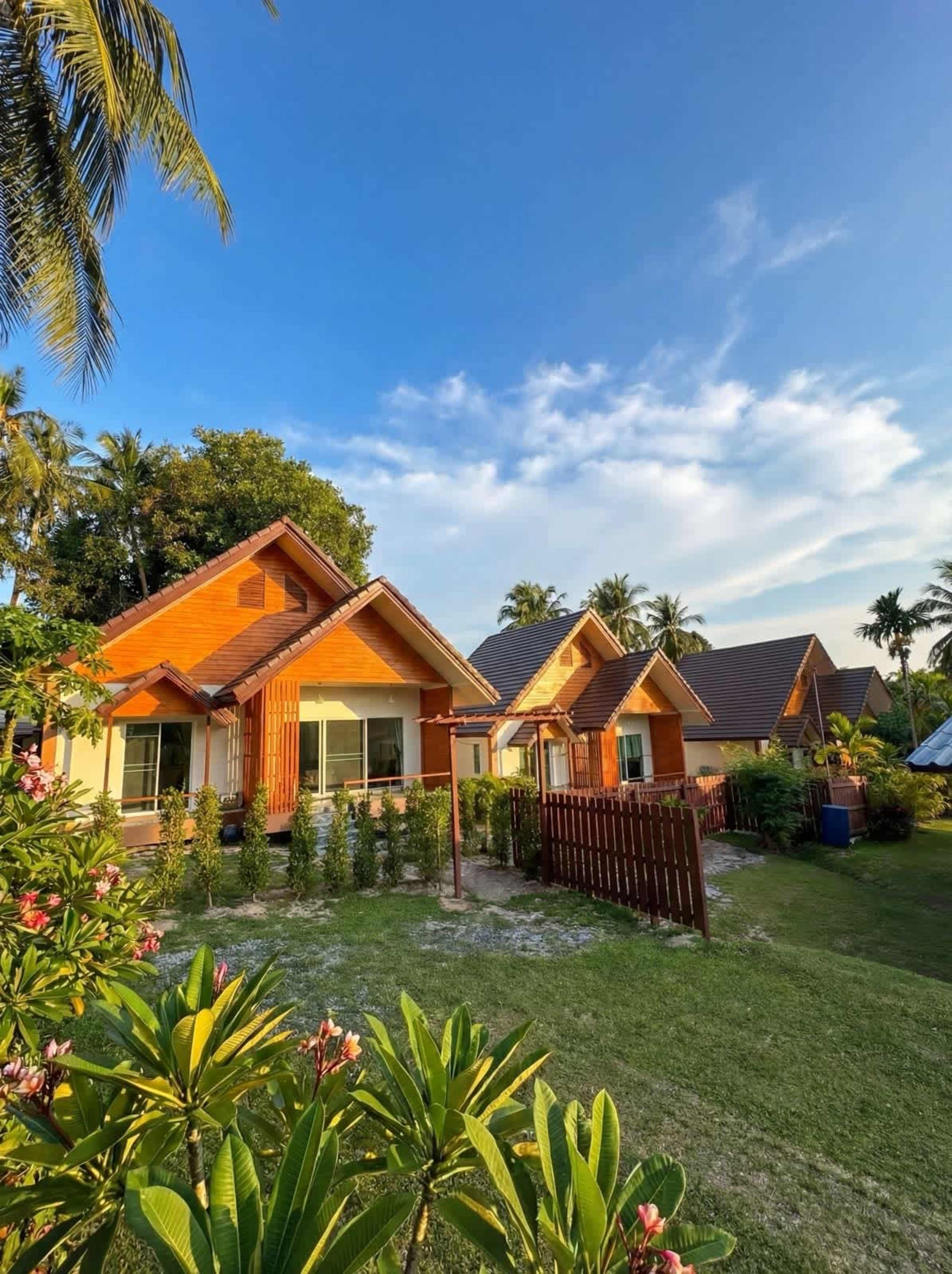 Triangle Villas 1 - Image 1