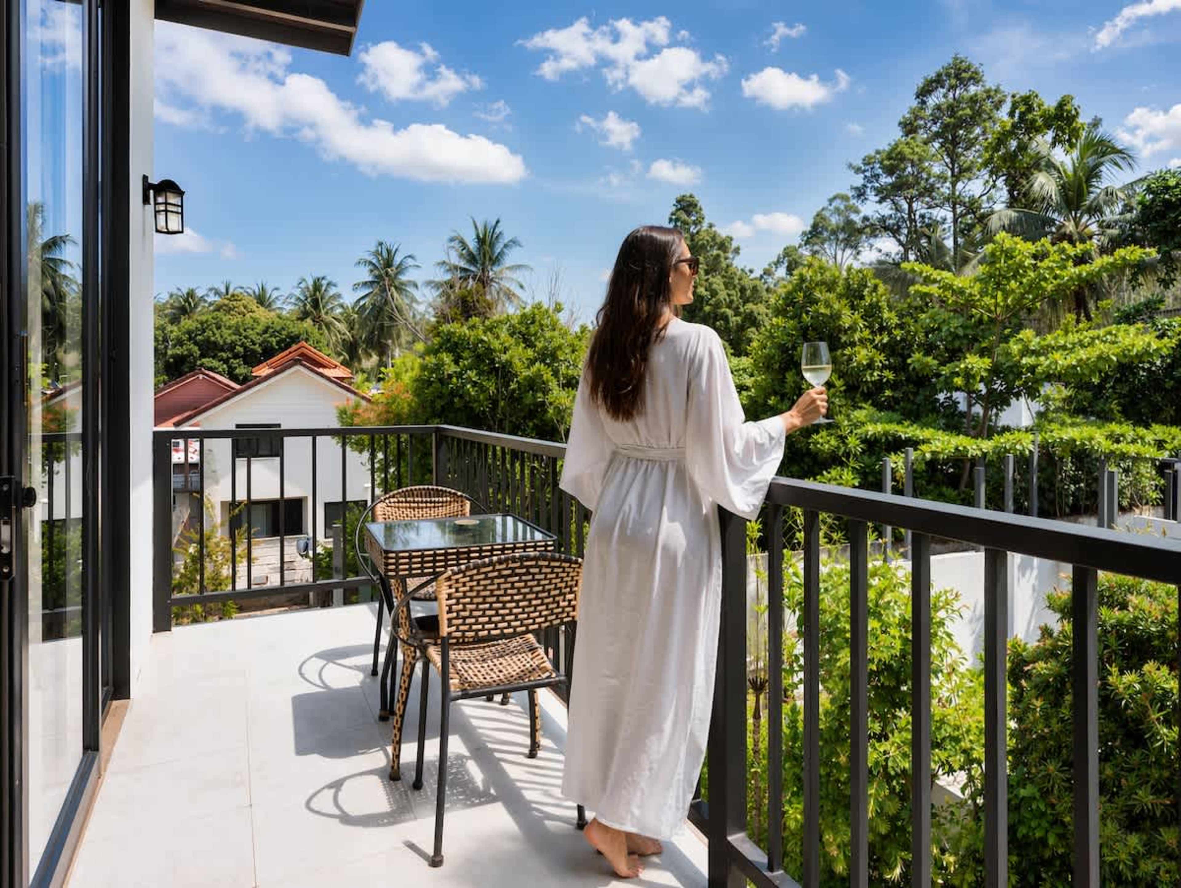 Beachside Villa - Image 4