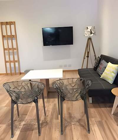 Central Ushuaia Apt with Elevator & Garage Access