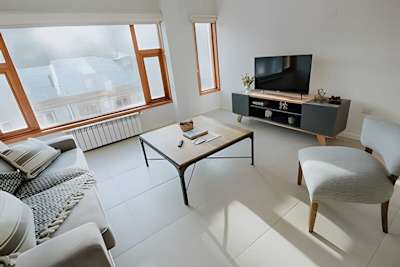 City Center Condo w/ Starlink WiFi & Views