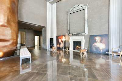 W residence lobby