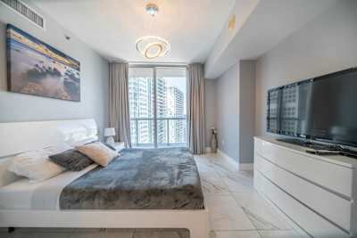 With queen tempur-pedic bed and Smart TV