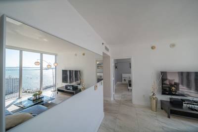 W Residence — photo 11