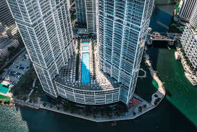 W residence pool with jacuzzi and kids pool