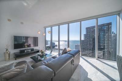 Floor to ceiling windows