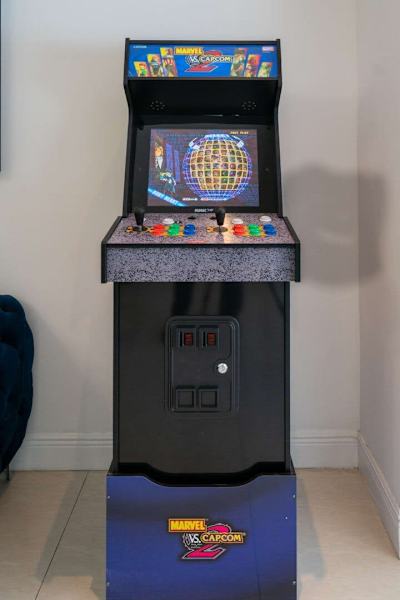 6 game Arcade maching