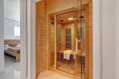 Build in Infrared Sauna