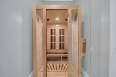 Infrared sauna