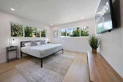 Second bedroom