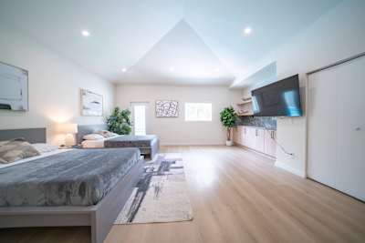 Fifth bedroom large den