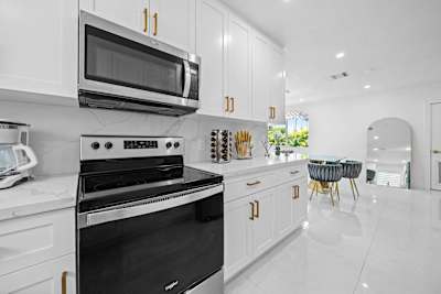 Stylish, updated kitchen space