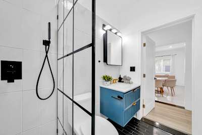 Well-appointed bathrooms help make group stays more comfortable and convenient.
