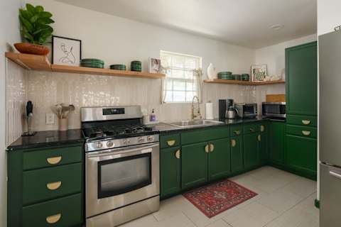 Chula Vista Retreat: 4BR House w/ Pool & BBQ - 4