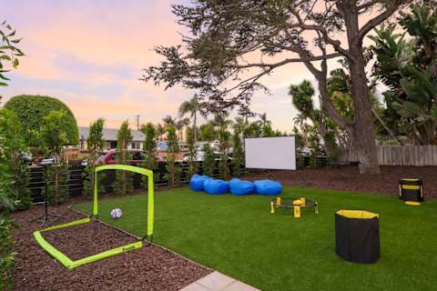 Fun-Filled Family Retreat | 6 Queens & Spa - 3