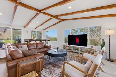4 Bedrooms | Pool | Views | Games | Gym | - 2