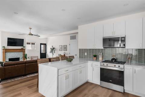 3 Bedrooms | Walkable | Updated | DT South Park - 2