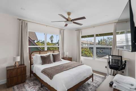 5 Bedrooms | Walkable | Updated | DT South Park - 5