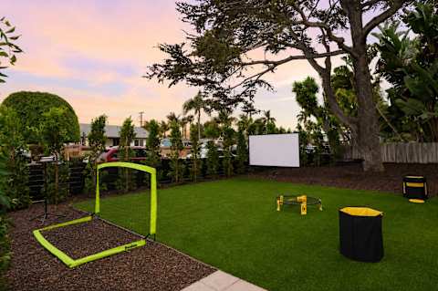 Fun-Filled Family Retreat | 6 Queens & Spa - 3