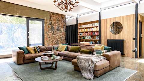 Flow Stone House Gisborne