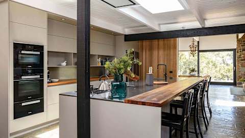 Flow Stone House Gisborne