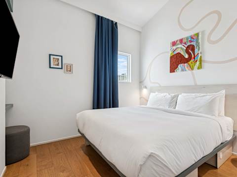 Room 2