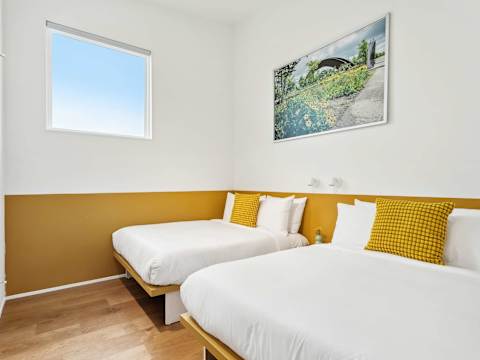 Room 8