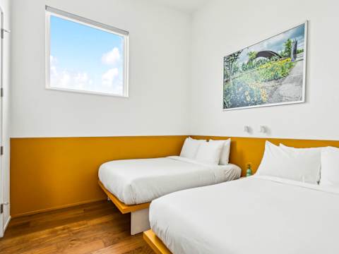 Room 8
