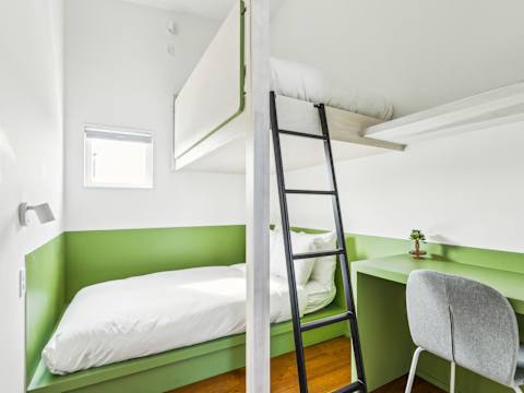 Room 10