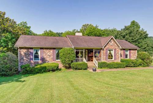 Creekside retreat Nashville