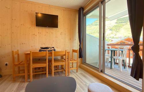 Chaleureux appartement au coeur des Deux Alpes avec Vue sur la Montagne — photo 5