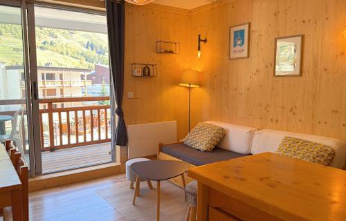 Chaleureux appartement au coeur des Deux Alpes avec Vue sur la Montagne — photo 2