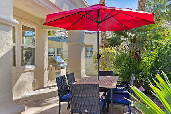Outdoor Patio Dining Table