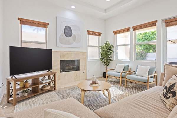 Neutral tones and natural textures bring calm vibes to this inviting main space.