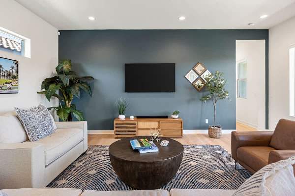 Your favorite spot for movies and conversations.