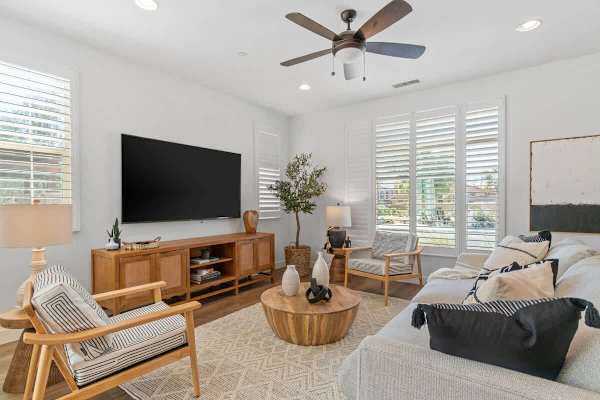 A beautiful sitting area to relax and watch some TV.