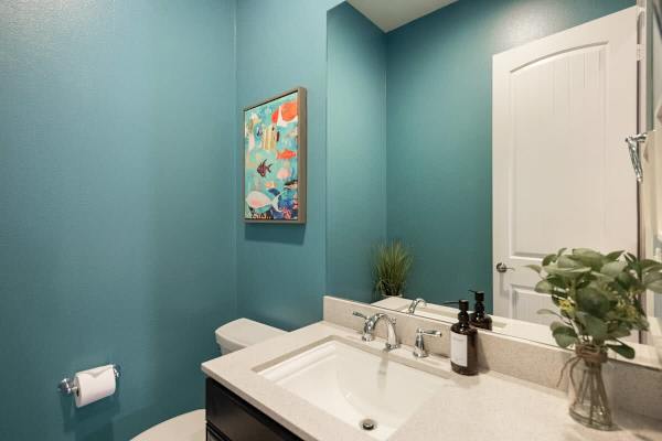 Half bathroom for a quick freshen up.