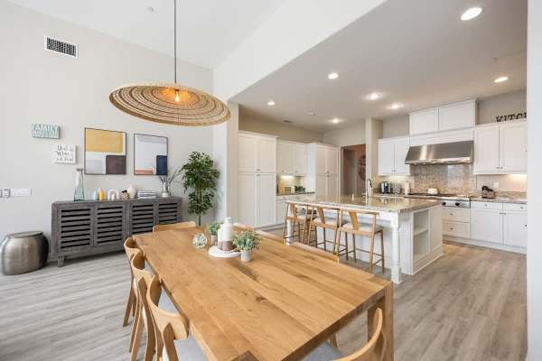 A clean, open dining space for breakfasts or dinners.