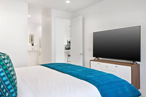 Relax in your master suite and watch your favorite series.