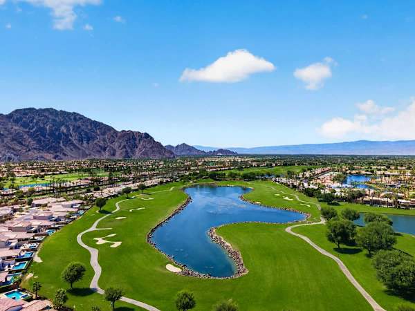 Golfers' Paradise: Pool, Spa, EV Charger