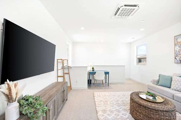 Upstairs Loft with a flat screen TV to watch your favorite series.