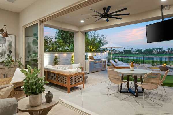 Enjoy bringing indoor living outdoors with the convenience of the wall-to-wall stack doors!