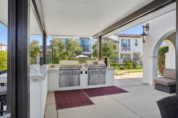 Covered outdoor grills at the clubhouse make it easy to cook dinner.